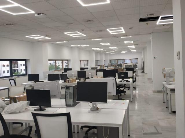 Oficina en alquiler en Nervión, Sevilla