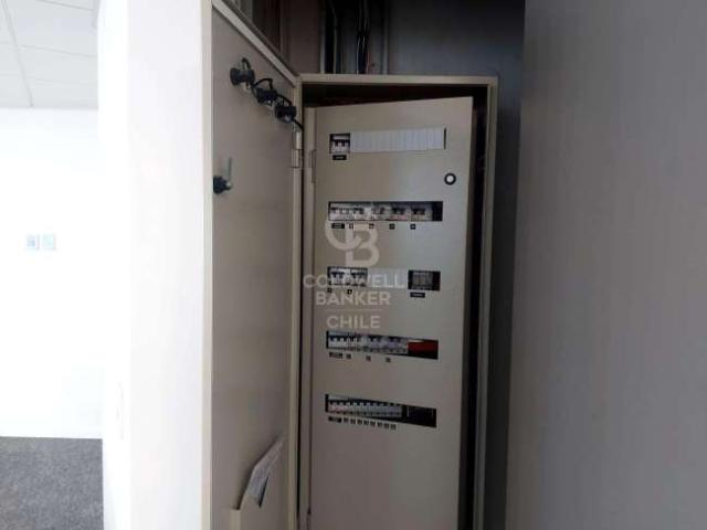 Oficina o Casa Oficina en Arriendo en Las Condes 3 banos de 233 m