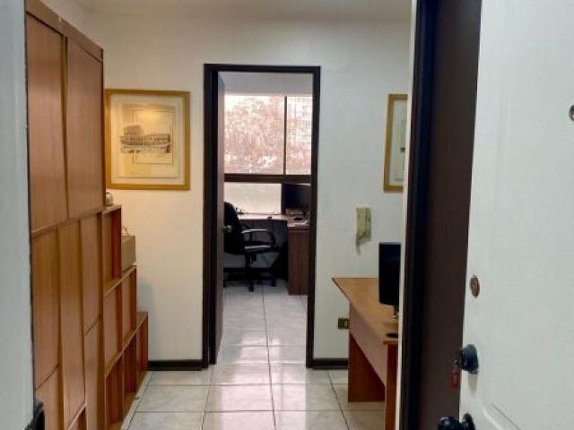 Oficina en venta en Bellavista de La Florida, Santiago