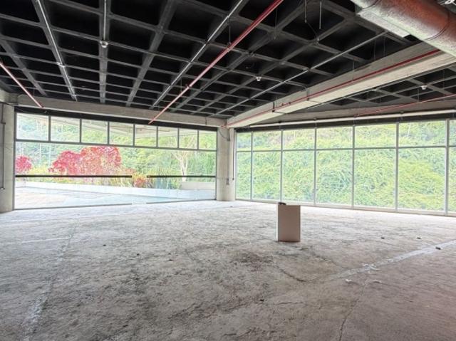 Oficina en alquiler en Los Naranjos, Caracas