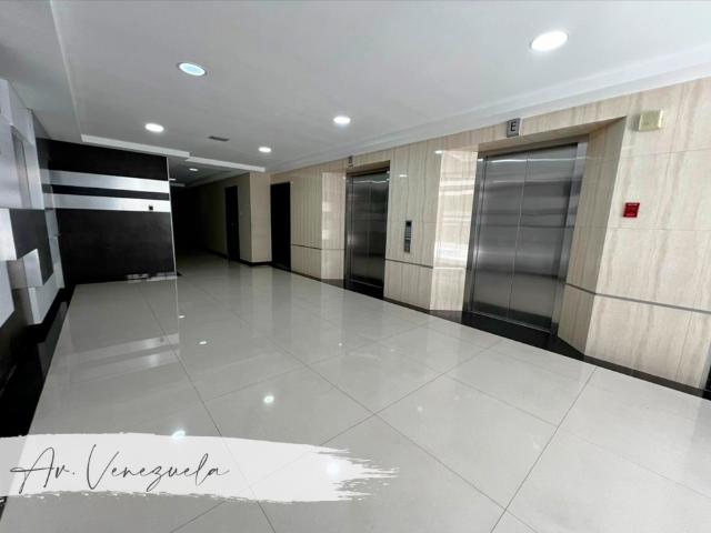 Oficina en venta en Iribarren, Lara
