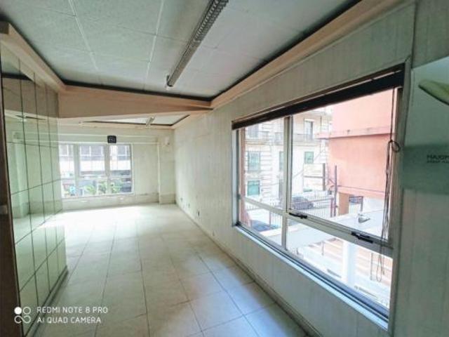 Oficina en venta en Santa Lucía, A Coruña