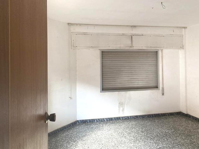 Oficina en venta en Caudete, Castilla-La Mancha