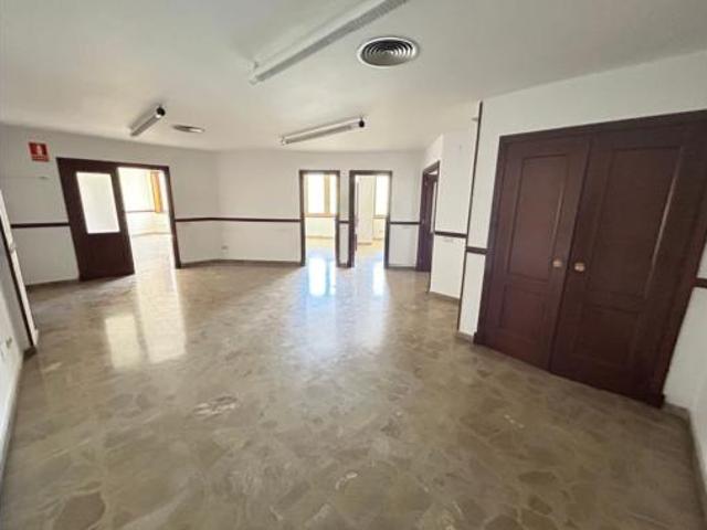 Oficina en venta en Oliveros, Almería