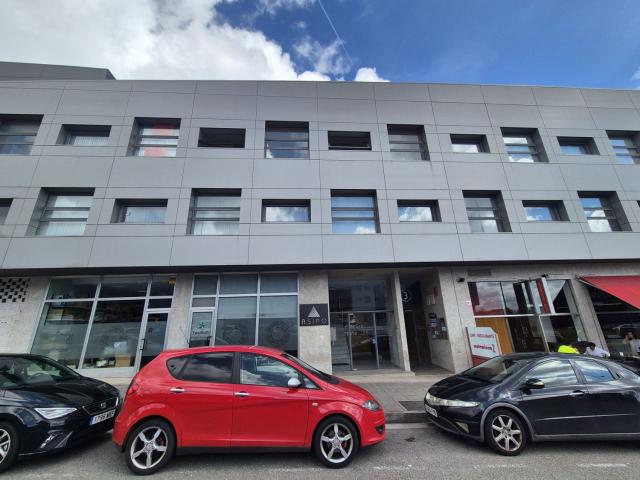 Oficina en venta en Llanera, Asturias