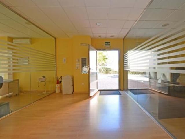 Oficina en venta en Los Fratres, Cáceres
