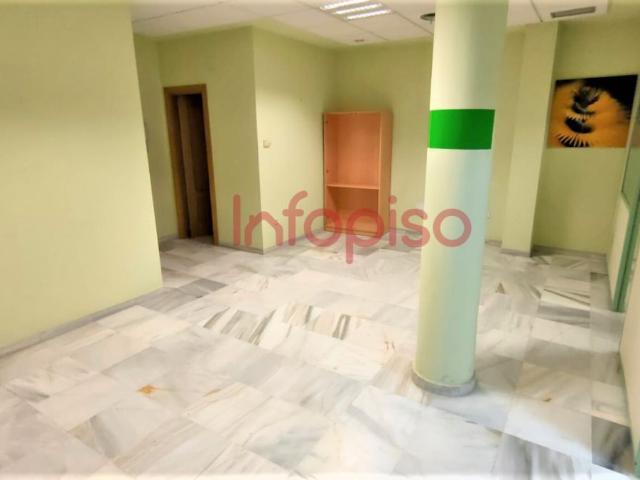 Oficina en venta en Valdepeñas, Castilla-La Mancha