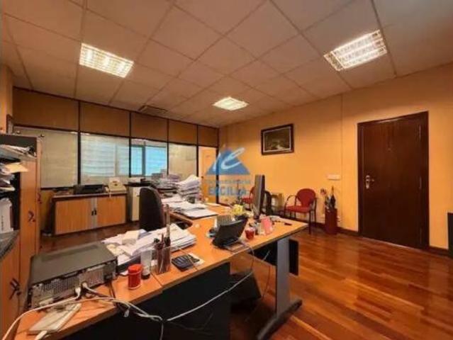 Oficina en venta en Asua, Erandio
