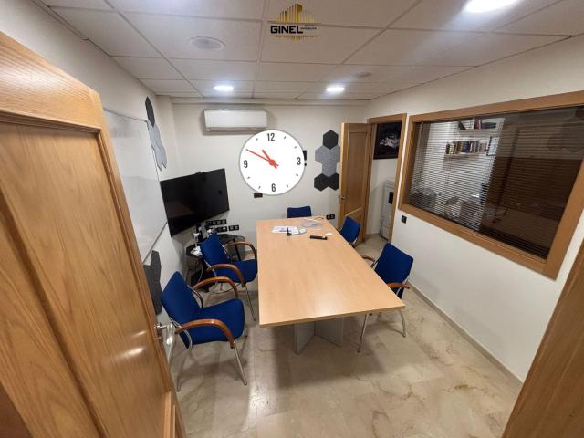 Oficina en venta en San Ildefonso, Jaén