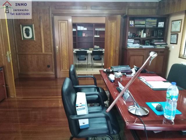 Oficina en venta en Ferrol, O Bertón