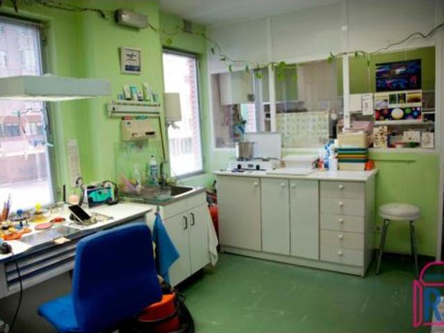Oficina en venta en Moisés de León, León