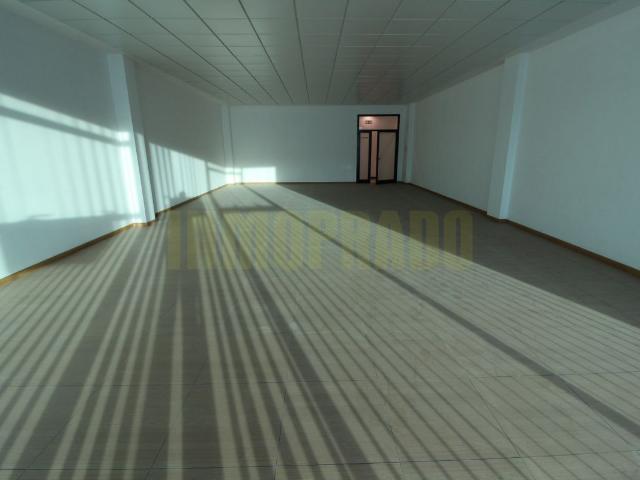 Oficina en venta en Antequera, Andalucía