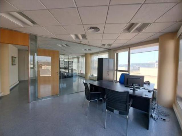 Oficina en venta en Murcia