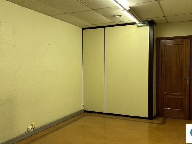 Oficina en venta en Segundo Ensanche, Iruñerria