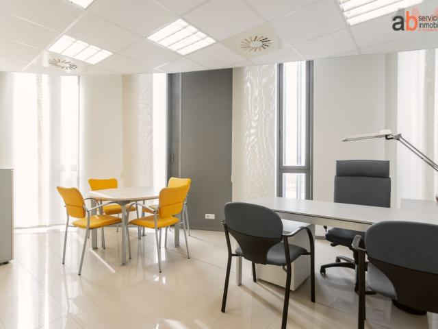 Oficina en venta en Iruñerria, Navarra