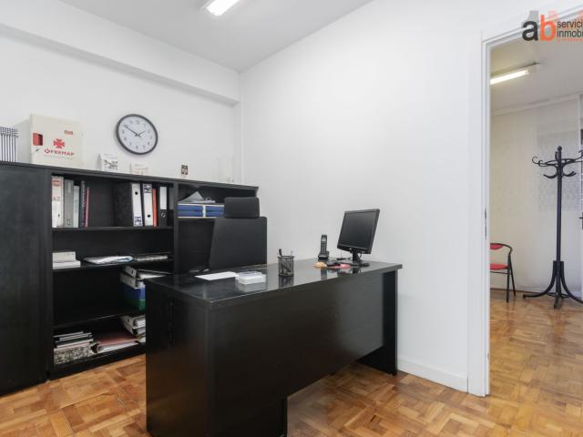 Oficina en venta en Segundo Ensanche, Iruñerria