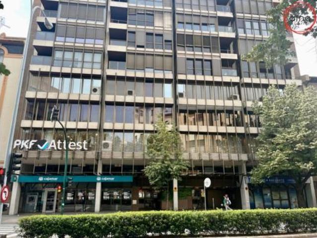 Oficina en venta en Zabalguneak, Pamplona / Iruña