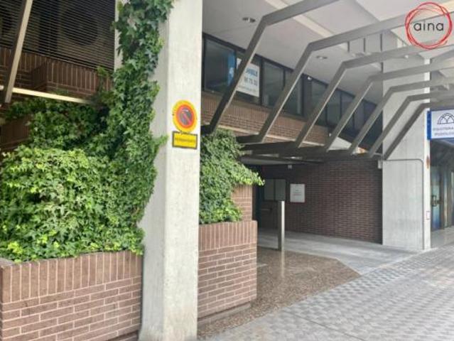 Oficina en venta en Zabalguneak, Pamplona / Iruña