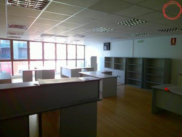 Oficina en venta en San Juan, Pamplona / Iruña