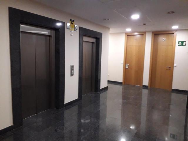 Oficina en venta en Nervión, Sevilla
