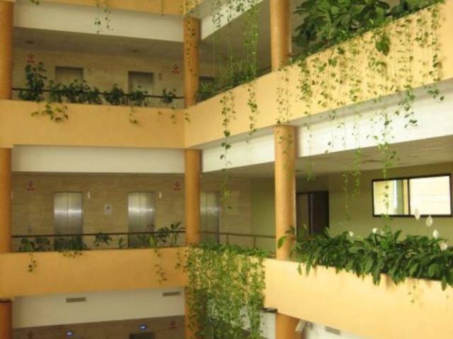 Oficina en venta en Santa Eufemia, Tomares