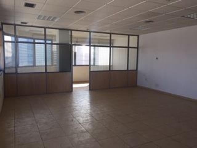 Oficina en venta en Distrito Norte, Sevilla