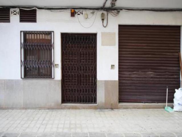 Oficina en venta en La Esmeralda, Chiva
