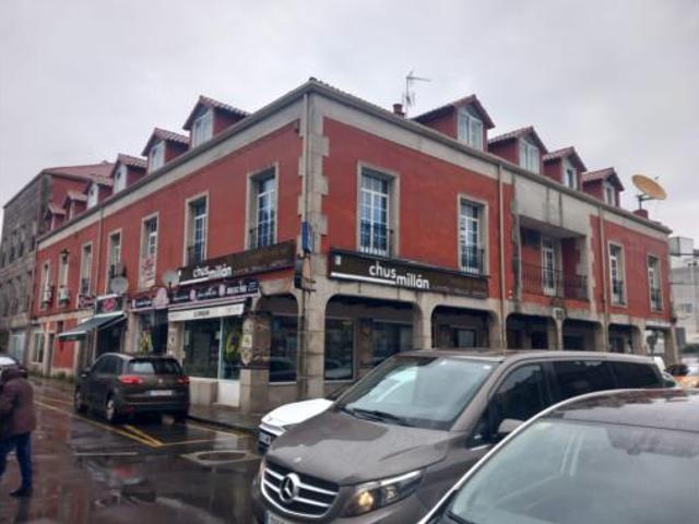 Oficina en venta en O Castro, Vilagarcía