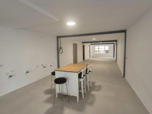 Oficina en venta en Villena, Alacant / Alicante