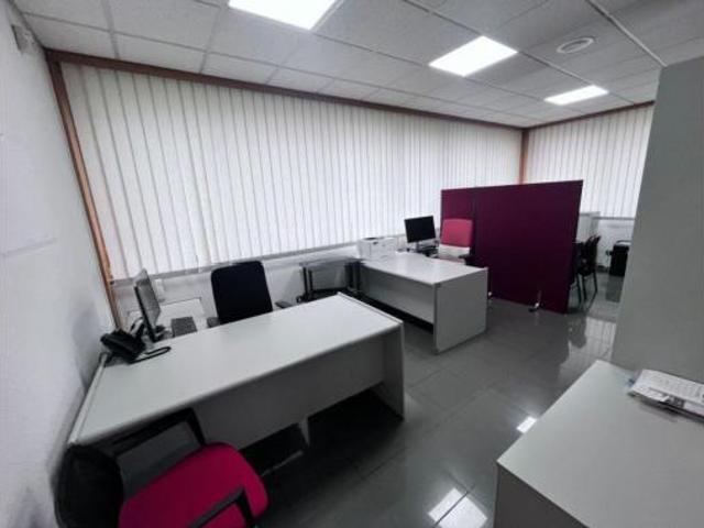 Oficina en venta en Armentia, Vitoria-Gasteiz