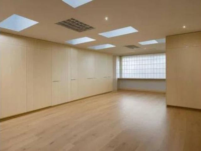 Oficina en venta en Zabalgunea, Vitoria-Gasteiz