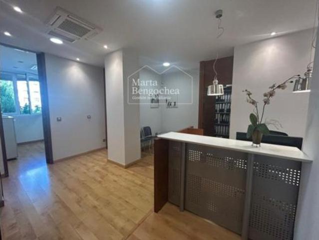 Oficina en venta en Abendaño, Vitoria-Gasteiz