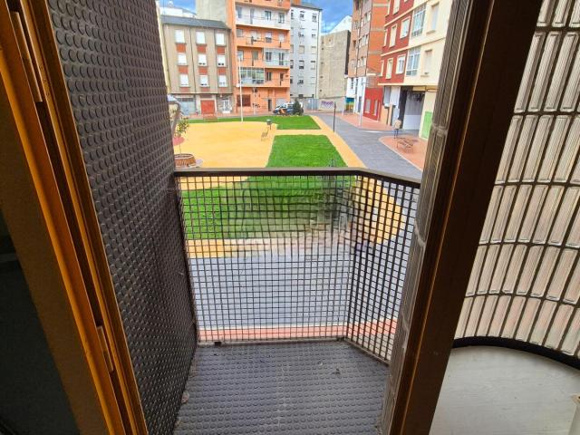 Oficina en venta en Flores del Sil, El Bierzo