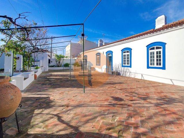 Escritório venda em Vila Real De Santo António, Faro