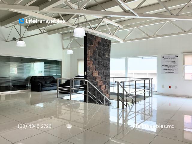 Oficina en venta en Tlajomulco De Zúñiga, Jalisco