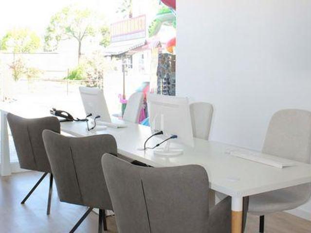 Escritório venda em Albufeira e Olhos de Água, Albufeira