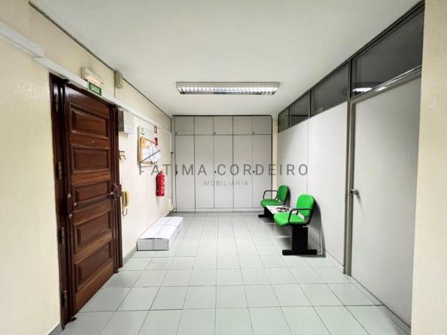 Escritório venda em Cacilhas, Almada