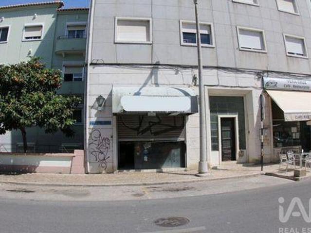 Escritório venda em Ginjal, Almada