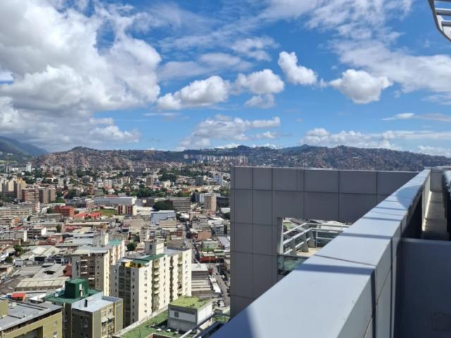 Oficina en alquiler en Leoncio Martínez, Miranda
