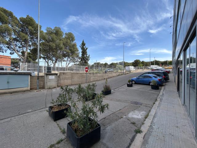 Oficina en venta en Oliver-Valdefierro, Zaragoza