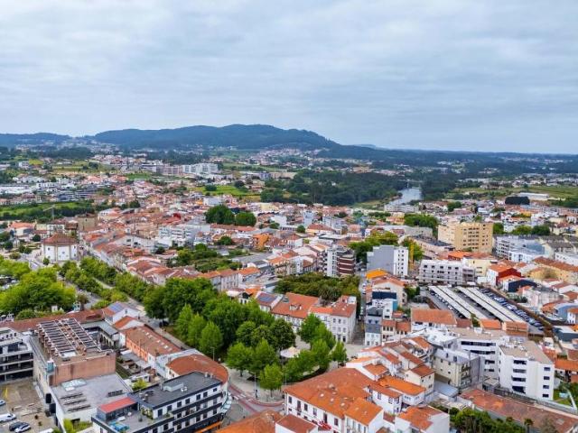 Escritório alugar em Arcozelo, Braga