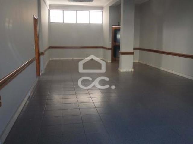 Escritório venda em Chaves, Vila Real