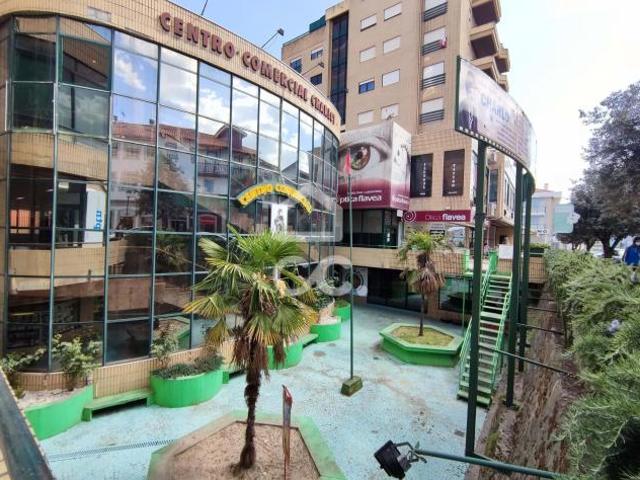 Escritório venda em Chaves, Vila Real