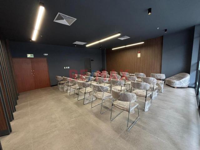 Oficina venta en Santiago De Surco, Lima Metropolitana