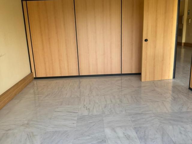 Oficina en venta en Triana, Sevilla