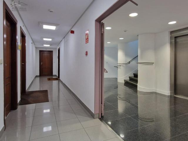 Oficina en venta en Cidade Vella, A Coruña