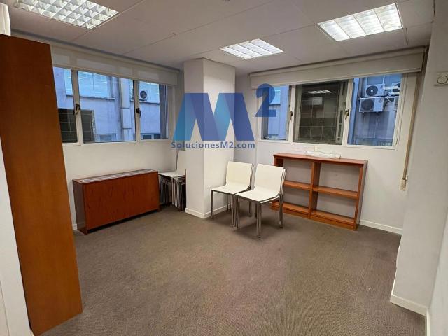 Oficina en venta en Chamberí, Madrid