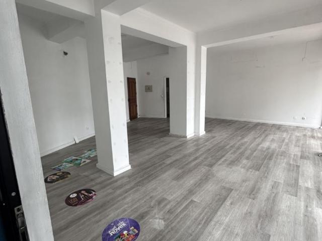 Escritório alugar em Urbanização da Encosta, Leiria