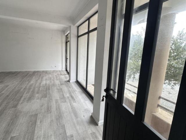 Escritório alugar em Urbanização da Encosta, Leiria