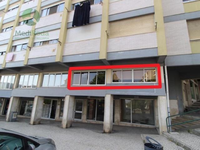 Escritório alugar em Leiria